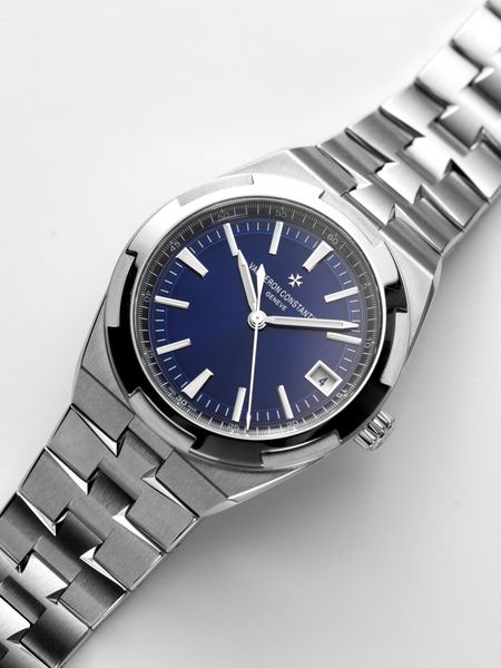 Vacheron Constantin Overseas 4500V/110A-B128